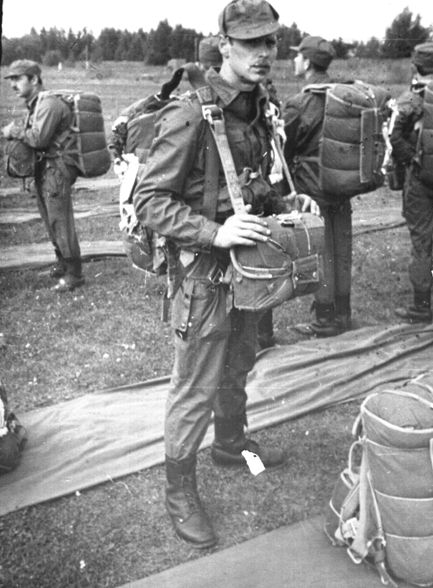 Сержант Анатолий Шиян, командир группы спецназа, служивший в Печорах в 1969 - 1971 годах