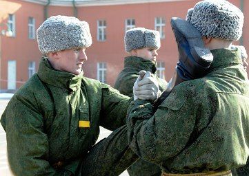 Почётный караул России готовится к военному параду