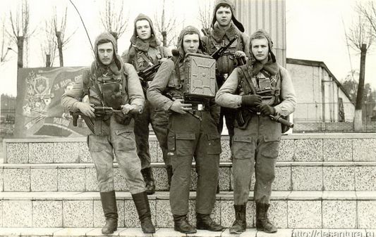 Победители "скачек" в конце 80-х, группа 3-й "германской" Бригады спецназа ГРУ